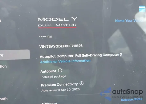 2023 Tesla Model Y Performance Dual Motor All-Wheel Drive z USA, uszkodzony, nr VIN 7SAYGDEF6PF711526